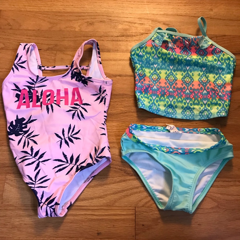 Girls 2T bathing suits